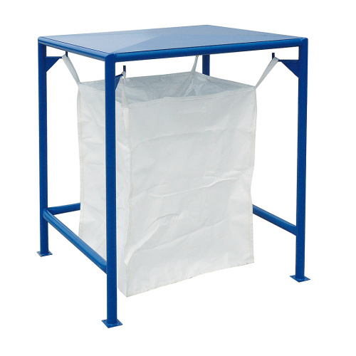 Stand for bulk sacks with roof